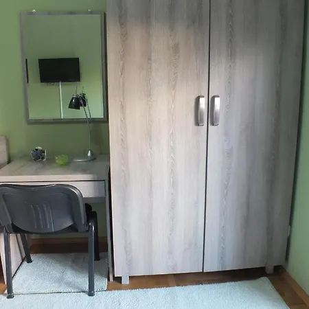 Temple Apartment